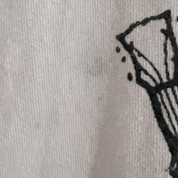 Retro Gibson Tee - Picture 6 of 7